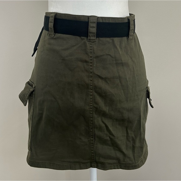Garage green cargo skirt with black belt - Picture 2 of 2